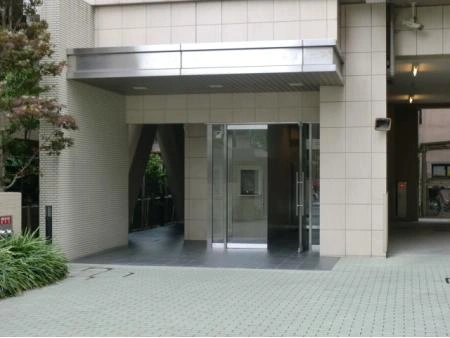 パークホームズ本八幡駅前
