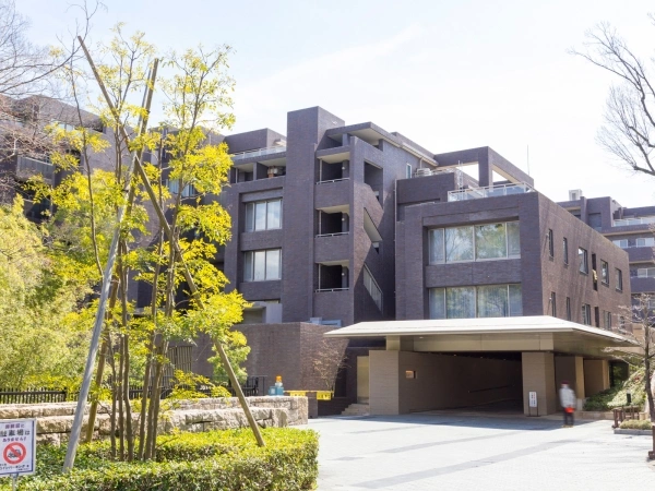 グランドヒルズ覚王山法王町