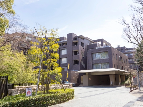 グランドヒルズ覚王山法王町