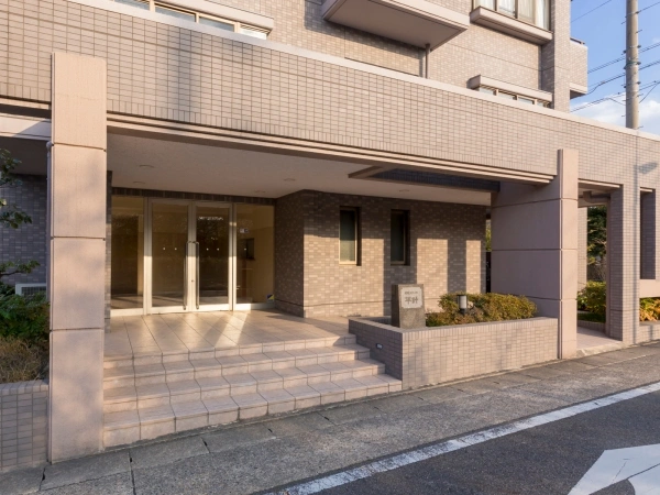 野村ステイツ平針