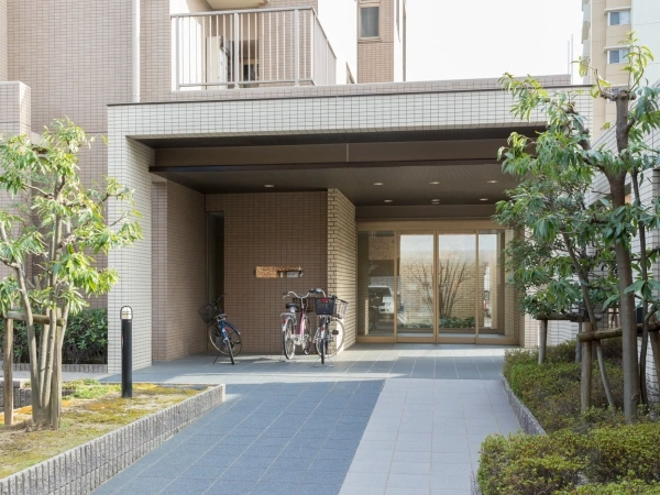 グランプレイス庄内通