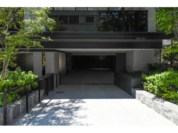 ディアナコート池田山公園 