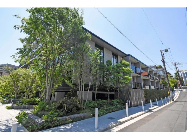 ディアナコート池田山公園 