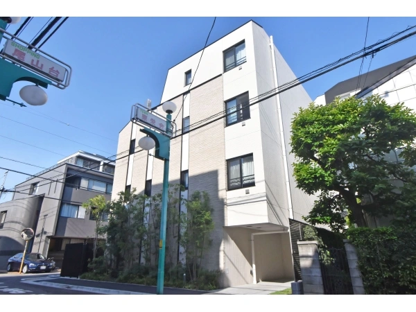 ピアース尾山台レジデンス 
