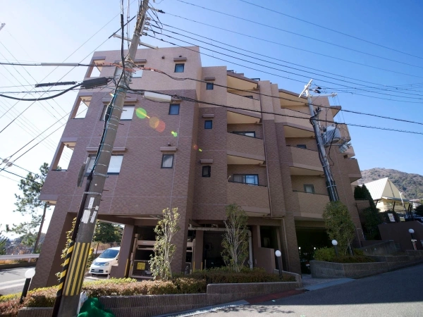 ヴェルビュ六甲山手