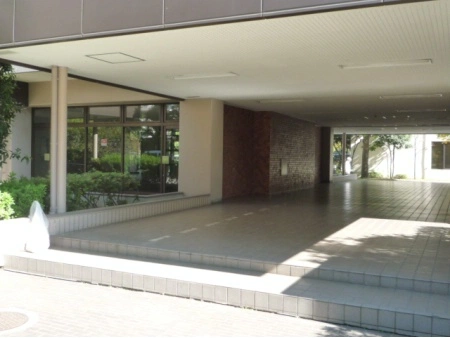 光が丘パークタウン公園南