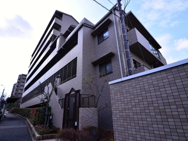 ジオ緑地公園ビューテラス