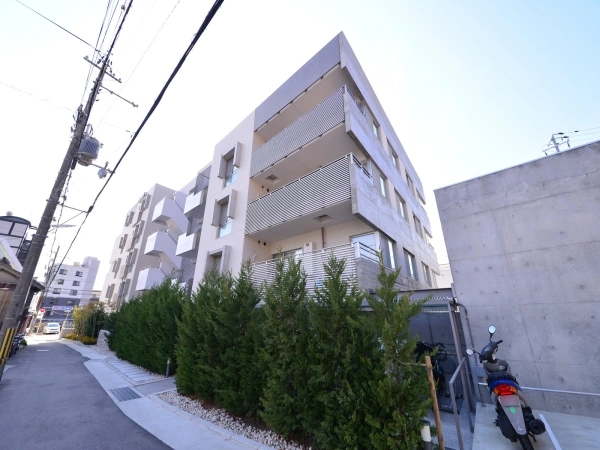 岡本レジデンス