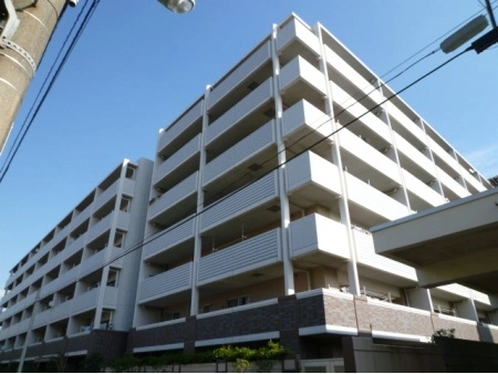 クレッセント東京サウス