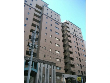 クイーンズパレス東京中央