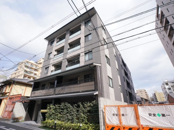 クレヴィア京都御所南