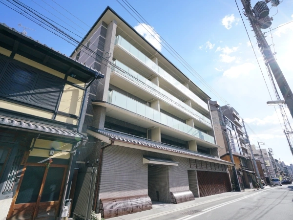 パークホームズ烏丸御池三条町