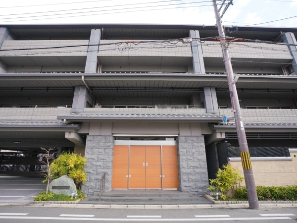 プレミスト京都御所西室町通