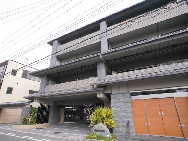 プレミスト京都御所西室町通