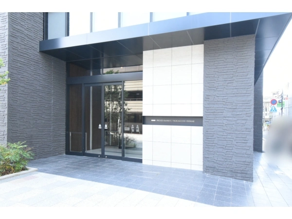 プラウド阪急塚口駅前 