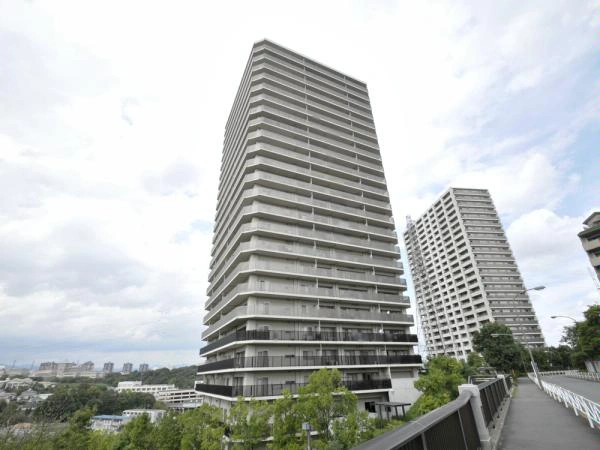 ローレルスクエア南大沢