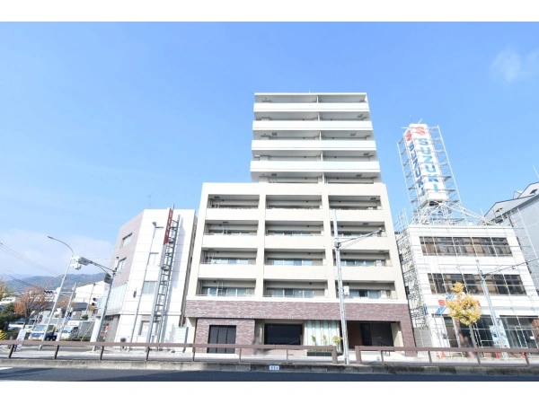ワコーレ神戸本山中町エルズ