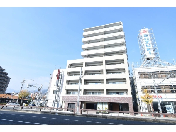 ワコーレ神戸本山中町エルズ