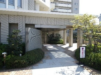 ローレルコート川口