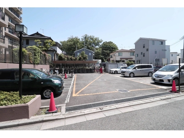 ライオンズマンション浦和西高前