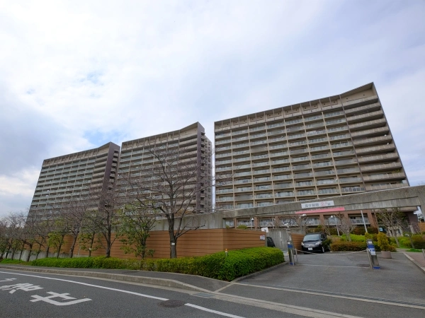 リバティパーク枚方・遊園の丘A・B・C棟
