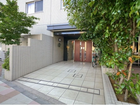 レクシオ見沼代親水公園