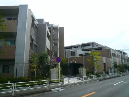 ドレッセ市ヶ尾ラネイ