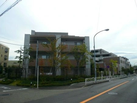 ドレッセ市ヶ尾ラネイ