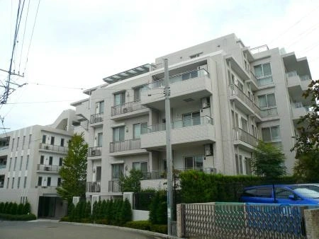 ドレッセ荏田北マリス