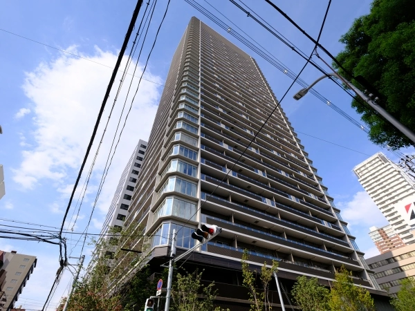 プレミストタワー大阪新町ローレルコート