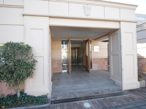 ロイヤルアーク高円寺