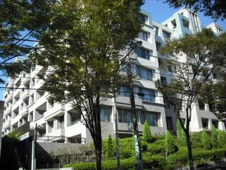 クレッセント美しが丘レジデンス