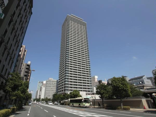 ウェリス上本町ローレルタワー