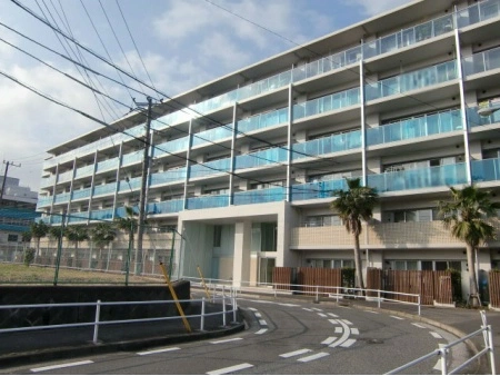 クレッセント横浜シーサイド