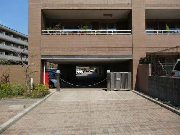 グランディスタ青葉台