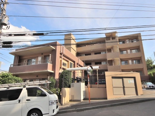 ヒルズ青葉台2丁目