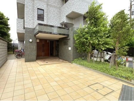 カテリーナ川崎