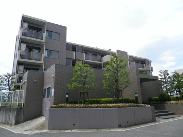 宮崎台ヒルズ