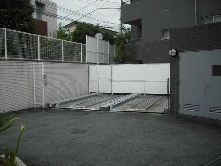 ラティール鷺沼