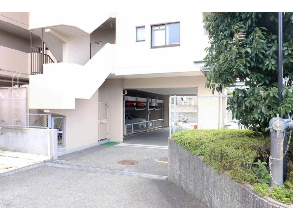 ファミール塚口