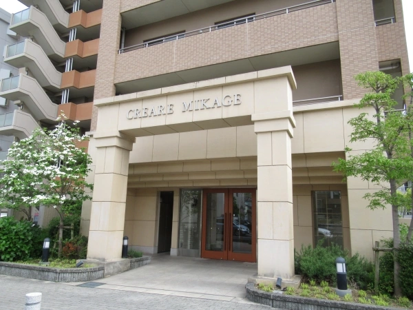 クレアーレ御影