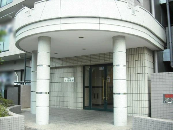 ステイツ武蔵新城市民プラザ通り