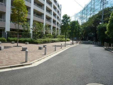 D’グラフォート世田谷芦花公園