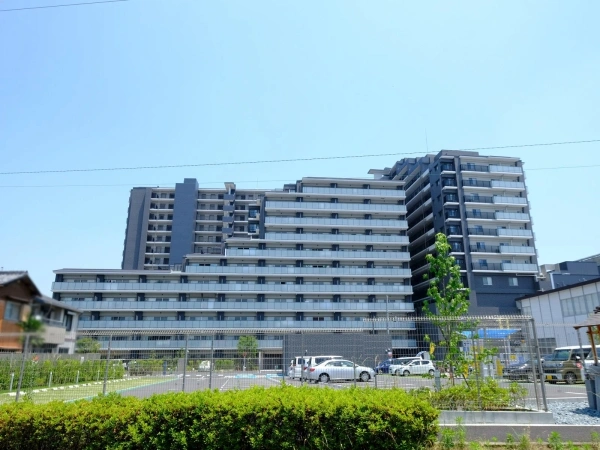 グランマークシティ東向日駅前