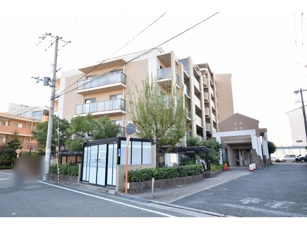 エスト塚口プリサージュ