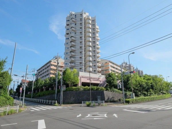多摩ニュータウン　ベルコリーヌ南大沢5-6街区