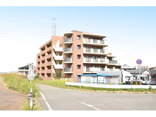 アズコート園田