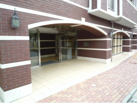 アンビシャス西新井