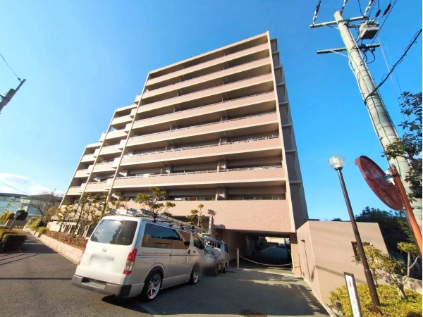 アベリールクオーレ逆瀬川