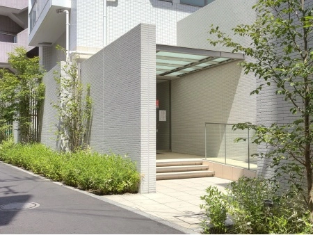 エアリス市川